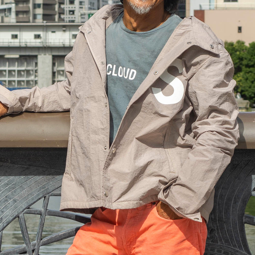 【SUNSHINE + CLOUD(サンシャイン+クラウド)】フード付きコーチジャケット SUNNY/HOODED COACH JACKET