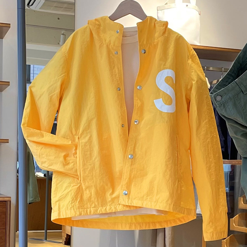 【SUNSHINE + CLOUD(サンシャイン+クラウド)】フード付きコーチジャケット SUNNY/HOODED COACH JACKET