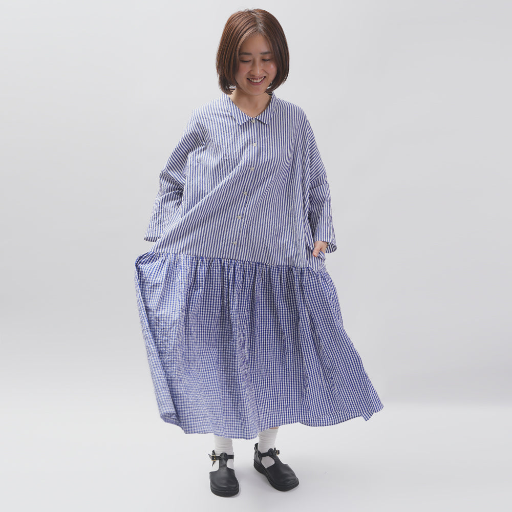 [Vérifiez et rayons (vérifiez et rayés)] Robe de taille basse avec un petit col "Sunny Days Stripe x Sunny Days Check"