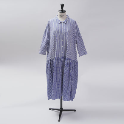 [Vérifiez et rayons (vérifiez et rayés)] Robe de taille basse avec un petit col "Sunny Days Stripe x Sunny Days Check"