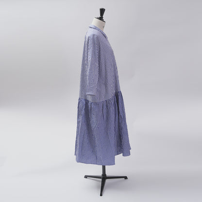 [Vérifiez et rayons (vérifiez et rayés)] Robe de taille basse avec un petit col "Sunny Days Stripe x Sunny Days Check"