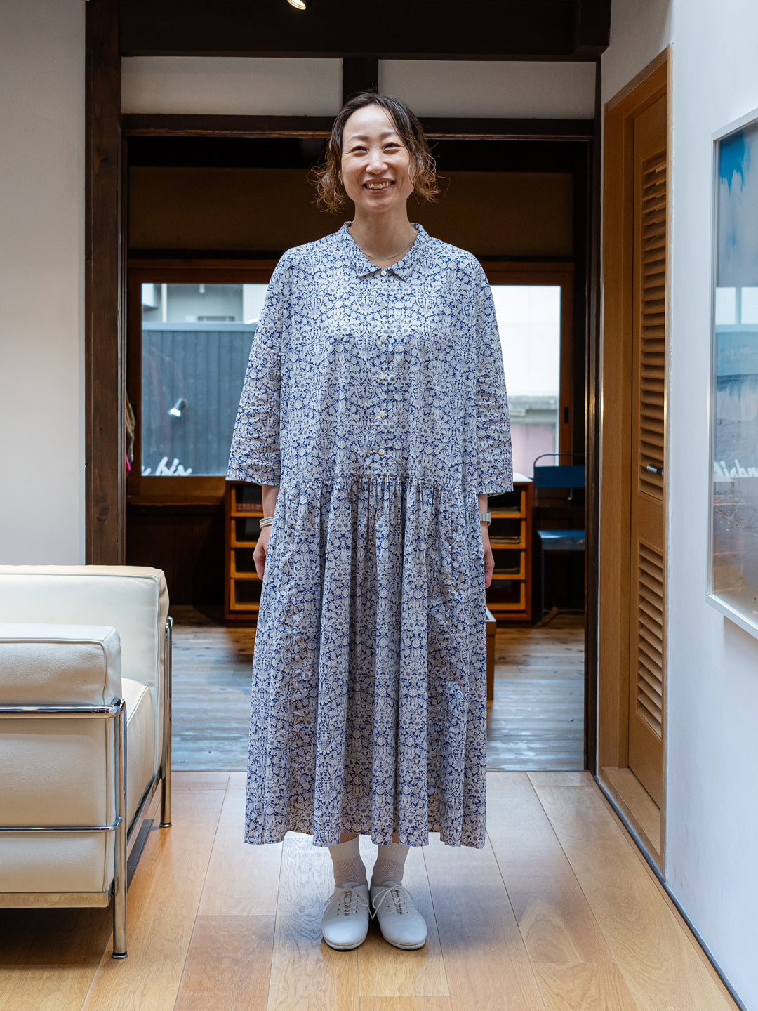 【CHECK&STRIPE(チェック&ストライプ)】小さな衿のローウエストワンピース リバティ Mortimer