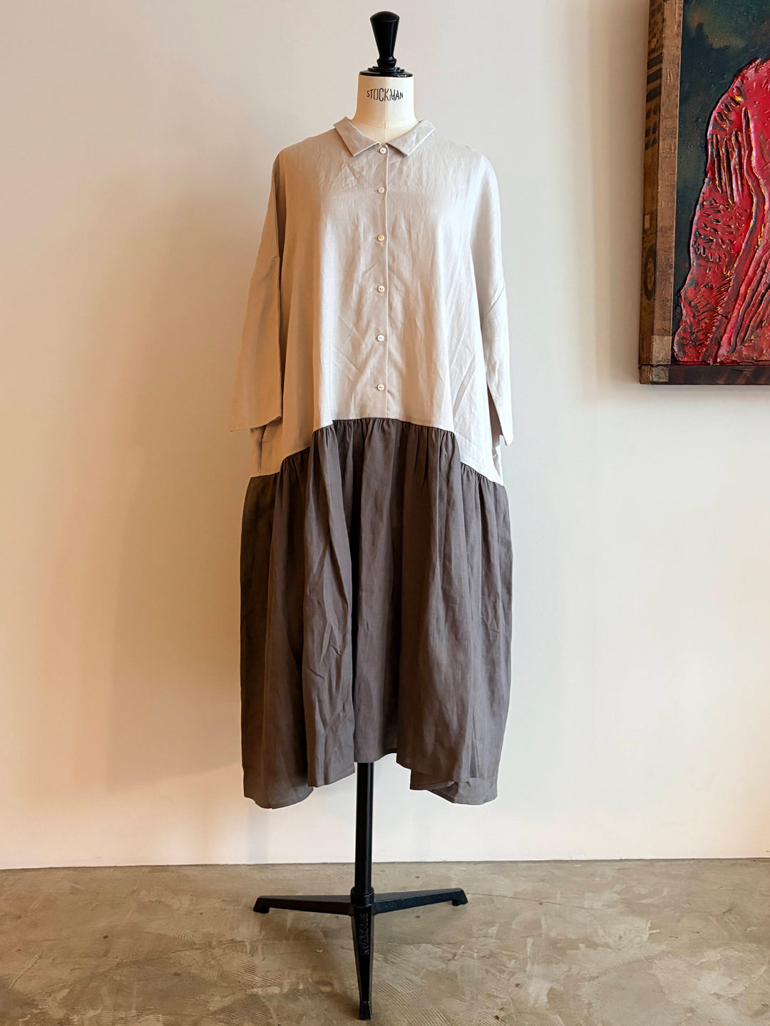 [check＆stripe（检查＆条纹）]带有小领子的低腰连衣裙“易于亚麻”