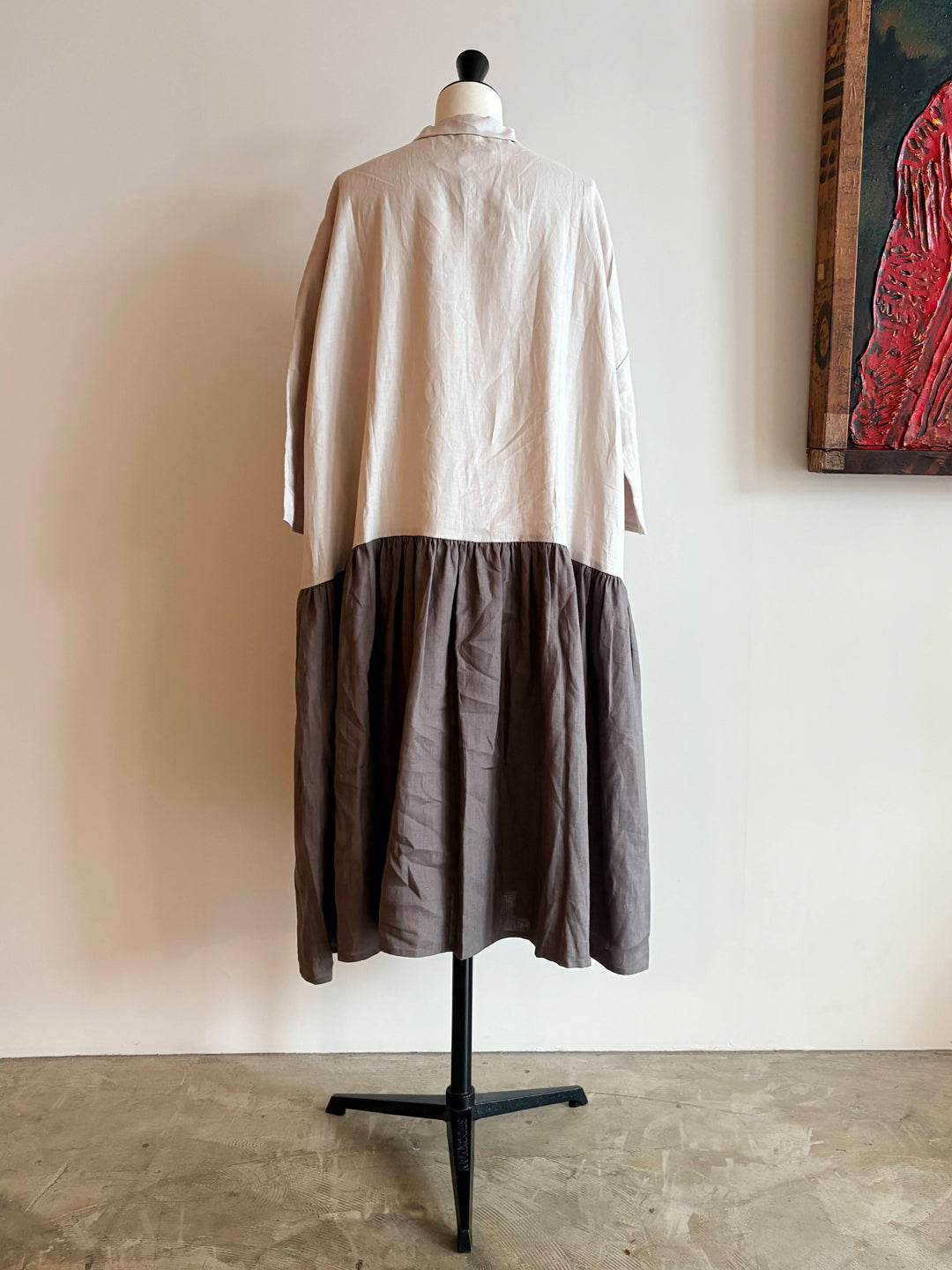 [check＆stripe（检查＆条纹）]带有小领子的低腰连衣裙“易于亚麻”