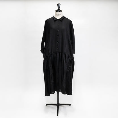 【CHECK&STRIPE(チェック&ストライプ)】小さな衿のローウエストワンピース 「やさしいリネン」
