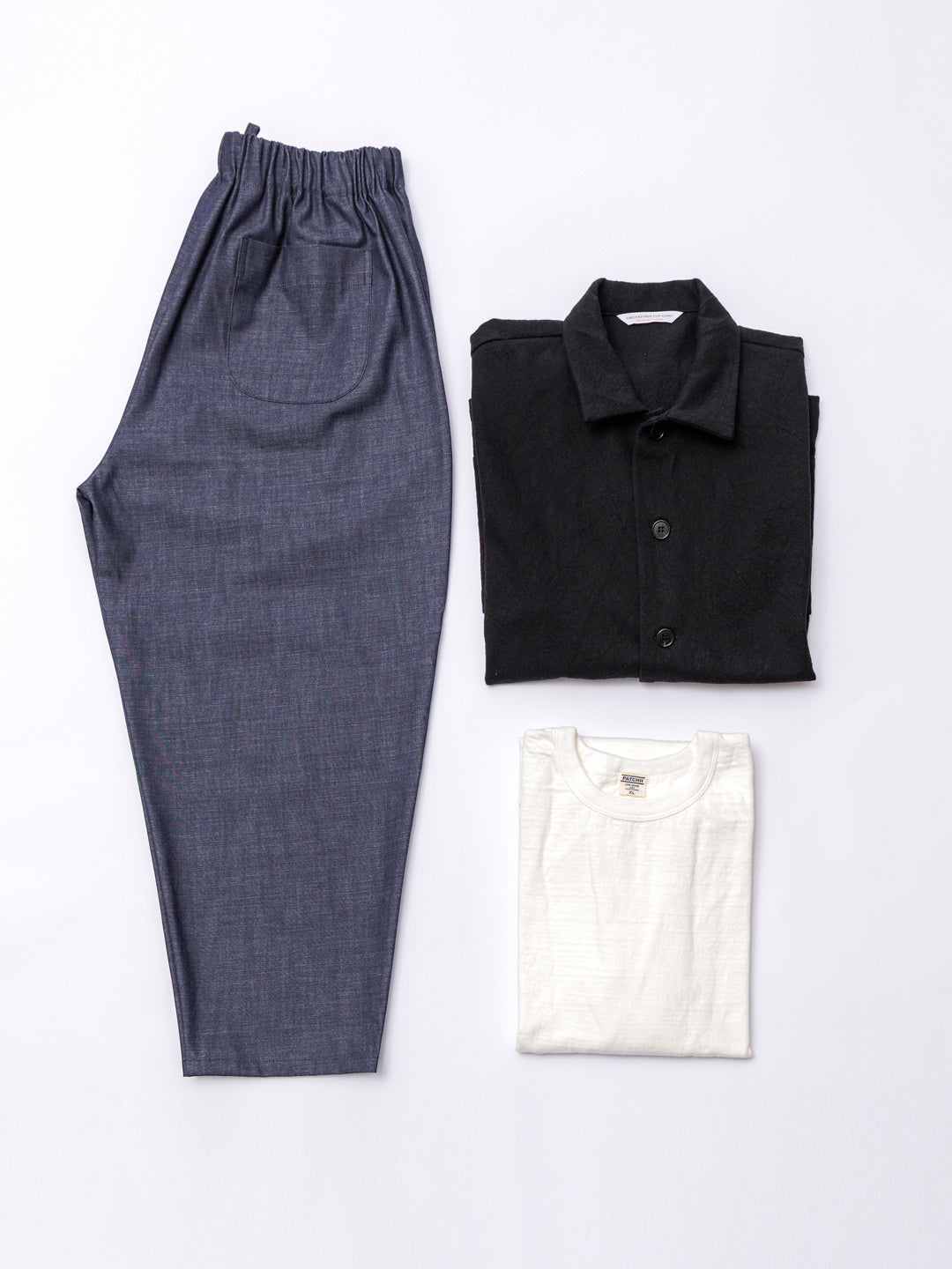 【CHECK&STRIPE(チェック&ストライプ)】シンプルテーパードパンツ　デニム