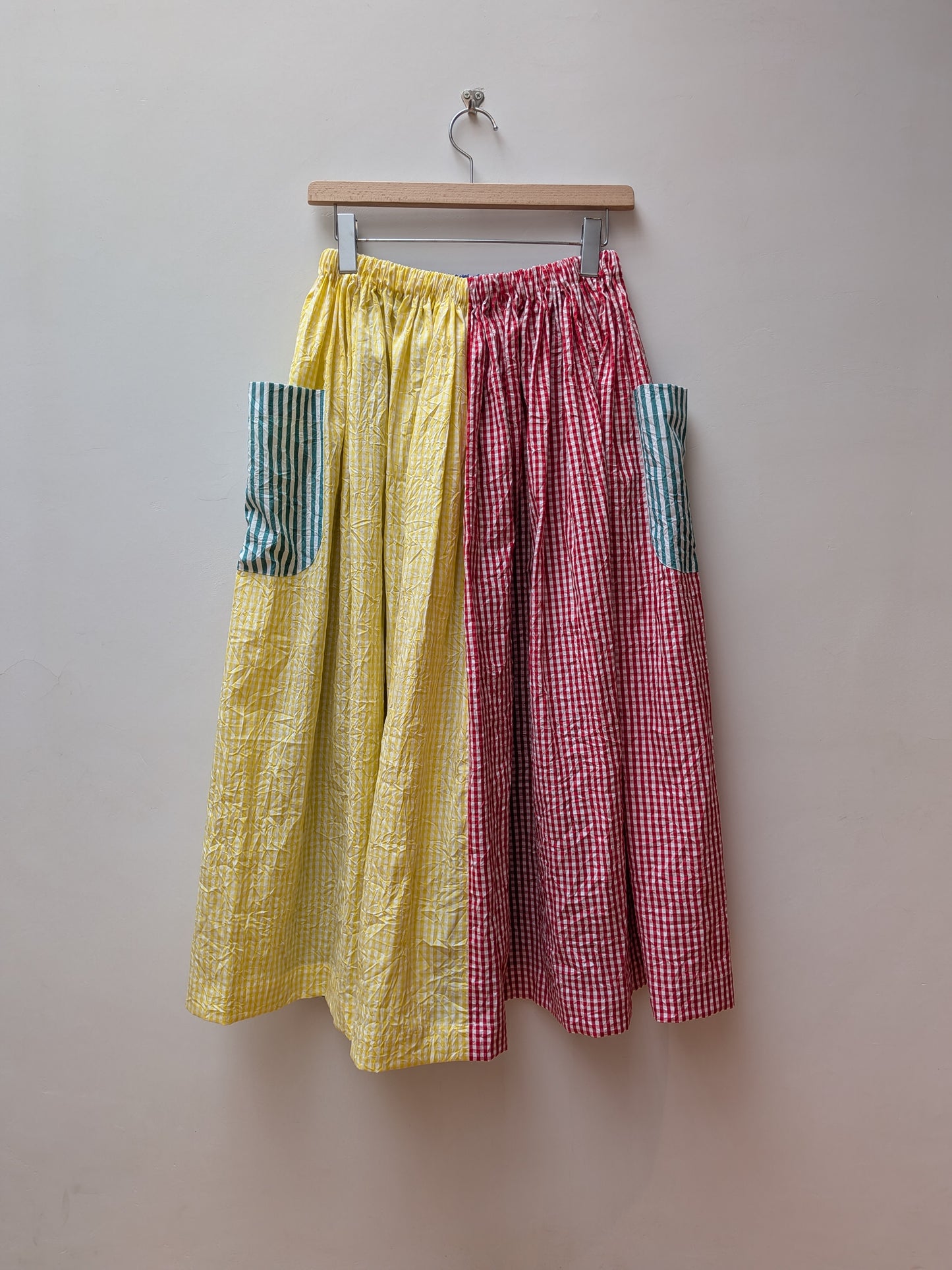 【CHECK&STRIPE(チェック&ストライプ)】3枚はぎのギャザースカート チェック3