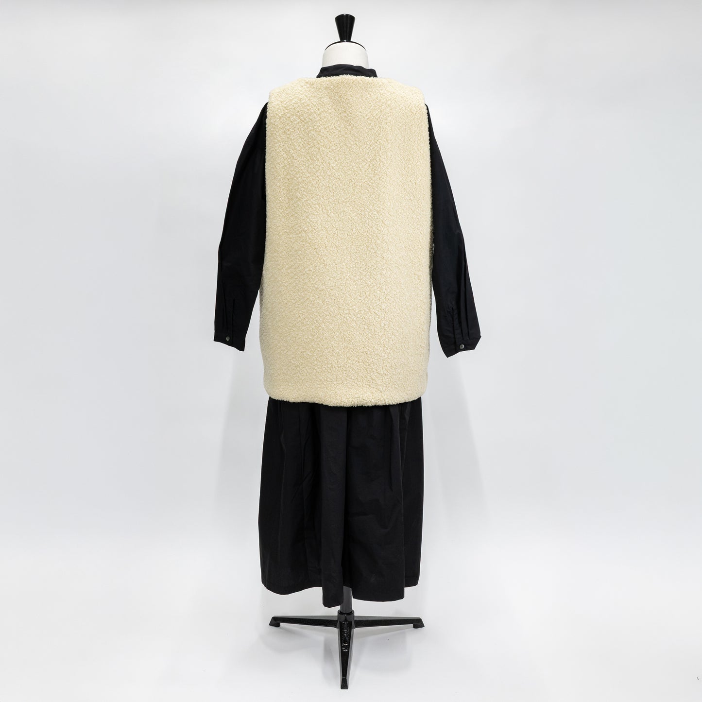 【CHECK&STRIPE(チェック&ストライプ)】ムートンライクプレミアムボアベスト