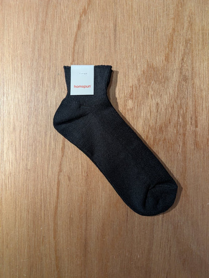 【homspun (ホームスパン) 】リネンショートソックス