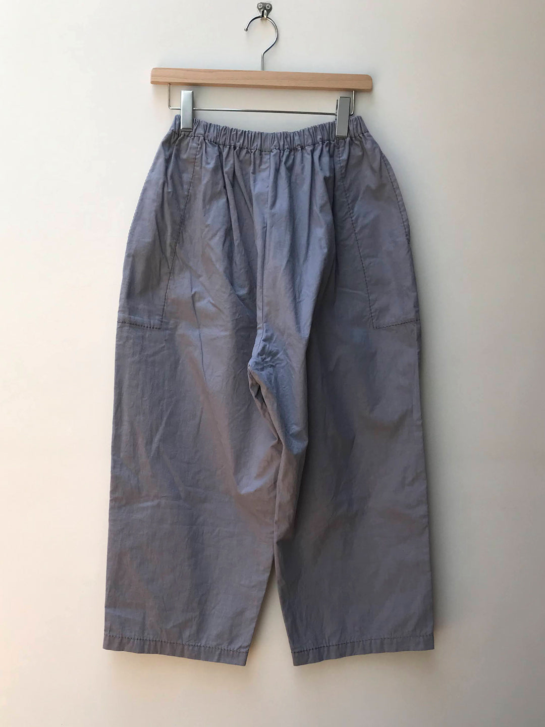 【homspun (ホームスパン) 】バルキーシーチング　厚手ギャザーパンツ