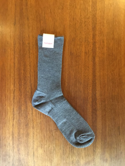 【homspun (ホームスパン) 】防縮ウールリブソックスNEW